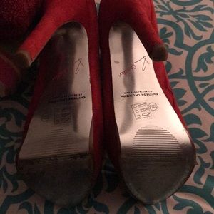 Chinese Laundry Shoes - Cute red booties Chinese Laundry Shoes - Cute red booties